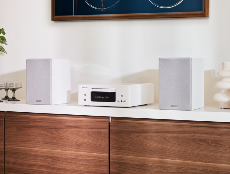 CEOL N12DAB, White, dynamic